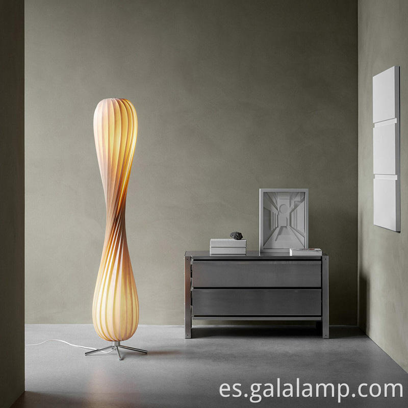 Nordic-Minimalist-Standing-Light